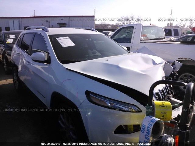 1C4PJLCB8JD538837 - 2018 JEEP CHEROKEE LATITUDE WHITE photo 1