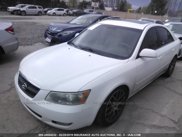 5NPEU46FX7H215489 - 2007 HYUNDAI SONATA SE/LIMITED WHITE photo 2