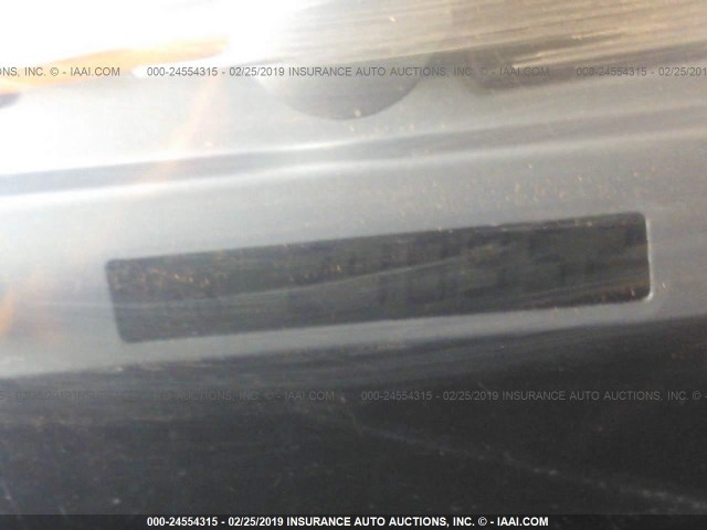 4T1BE32K72U075750 - 2002 TOYOTA CAMRY LE/XLE/SE WHITE photo 7