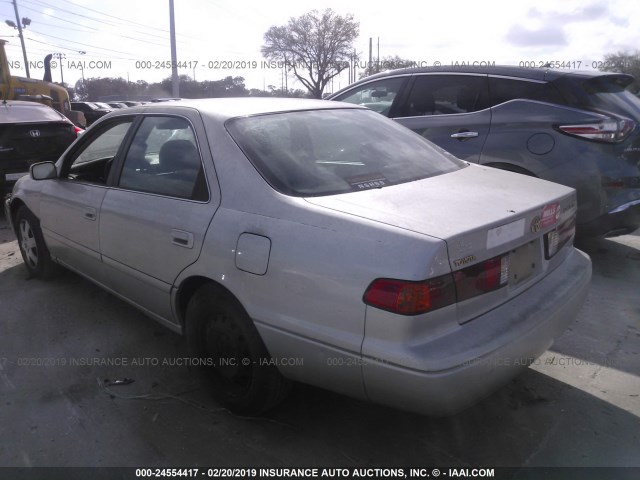 4T1BG22K21U036924 - 2001 TOYOTA CAMRY CE/LE/XLE SILVER photo 3