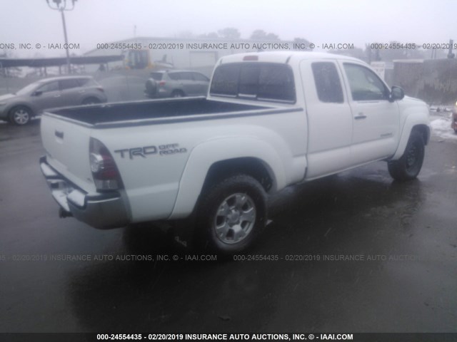 5TFUU4EN9EX097022 - 2014 TOYOTA TACOMA WHITE photo 4