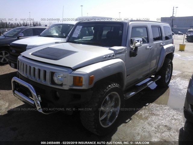 5GTDN13E778184583 - 2007 HUMMER H3 GRAY photo 2