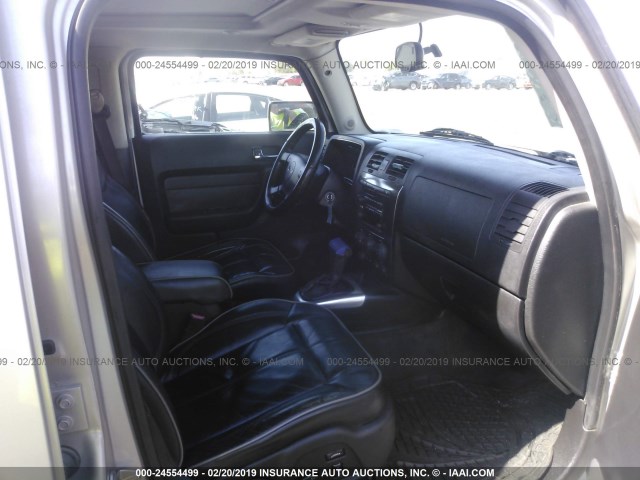 5GTDN13E778184583 - 2007 HUMMER H3 GRAY photo 5