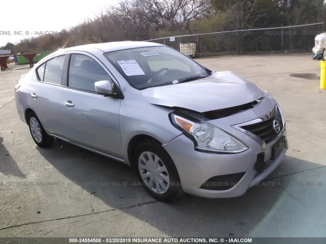 3N1CN7AP9KL814630 - 2019 NISSAN VERSA SILVER photo 1