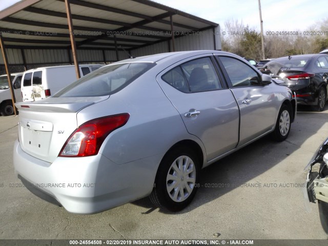 3N1CN7AP9KL814630 - 2019 NISSAN VERSA SILVER photo 4