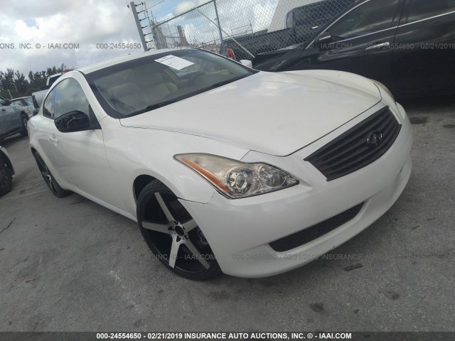 JNKCV64EX8M125694 - 2008 INFINITI G37 JOURNEY/SPORT WHITE photo 1