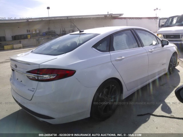 3FA6P0LU6JR170293 - 2018 FORD FUSION SE HYBRID WHITE photo 4