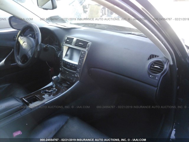 JTHBK262475050483 - 2007 LEXUS IS 250 BLACK photo 5