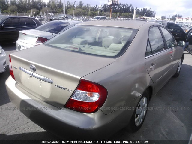 4T1BE32K43U147487 - 2003 TOYOTA CAMRY LE/XLE/SE BEIGE photo 4