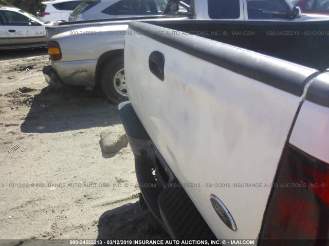 2FTRF17214CA35728 - 2004 FORD F-150 HERITAGE CLASSIC WHITE photo 6