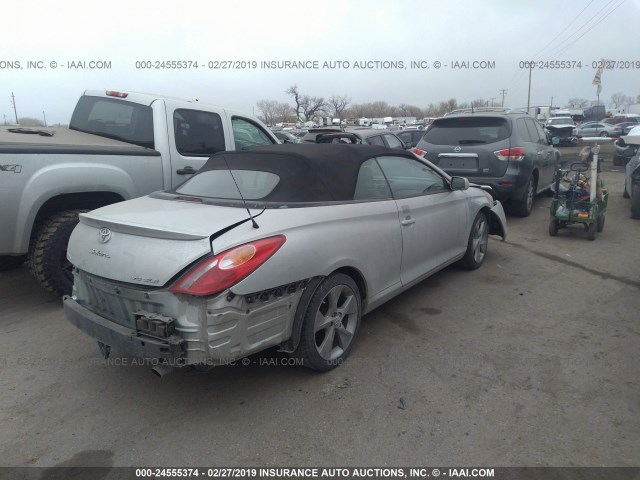 4T1FA38P15U048693 - 2005 TOYOTA CAMRY SOLARA SE/SLE SILVER photo 4