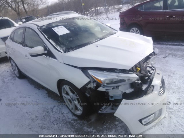 1FADP3J21GL377692 - 2016 FORD FOCUS TITANIUM WHITE photo 1