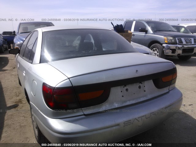 1G8ZK52732Z240340 - 2002 SATURN SL2 SILVER photo 3