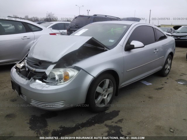 1G1AL18F187318408 - 2008 CHEVROLET COBALT LT SILVER photo 2