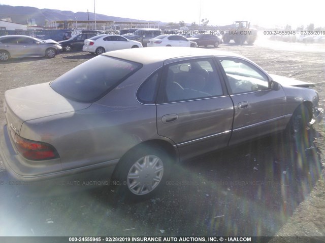 4T1BF18B1WU214981 - 1998 TOYOTA AVALON XL/XLS GOLD photo 4