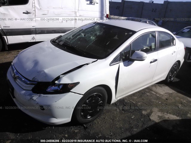 JHMFB4F20CS010085 - 2012 HONDA CIVIC HYBRID WHITE photo 2