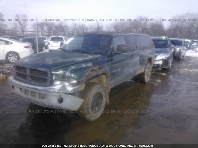 1B7GG22Y7XS142918 - 1999 DODGE DAKOTA GREEN photo 2