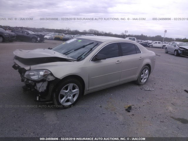 1G1ZB5E00CF104702 - 2012 CHEVROLET MALIBU LS GOLD photo 2