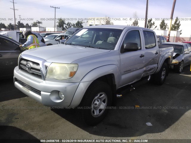 3TMJU4GN4AM101784 - 2010 TOYOTA TACOMA DOUBLE CAB PRERUNNER SILVER photo 2