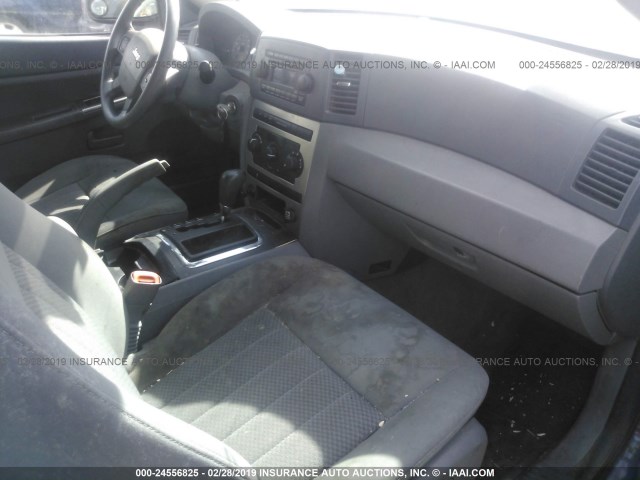 1J4GR48KX5C571318 - 2005 JEEP GRAND CHEROKEE LAREDO/COLUMBIA/FREEDOM 深蓝色 照片 5