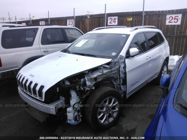 1C4PJMCB3GW164334 - 2016 JEEP CHEROKEE LATITUDE WHITE photo 2