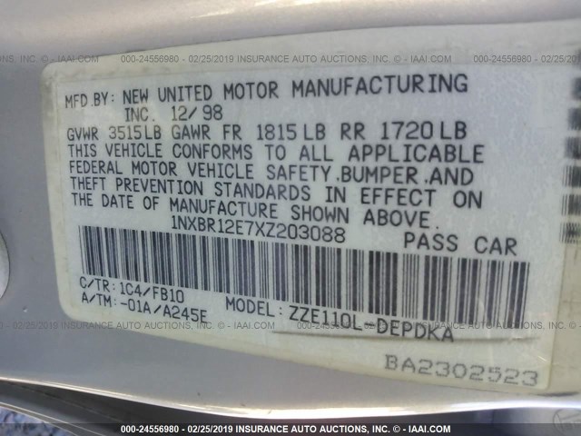 1NXBR12E7XZ203088 - 1999 TOYOTA COROLLA VE/CE/LE 银色 照片 9