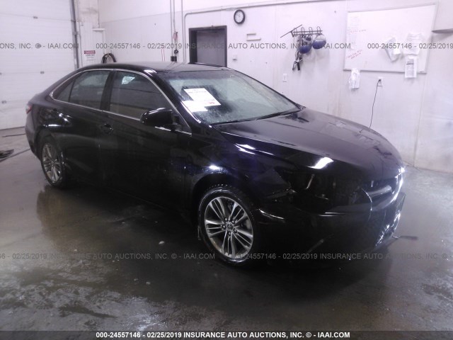 4T1BF1FK3FU987244 - 2015 TOYOTA CAMRY LE/XLE/SE/XSE შავი ფოტო 1
