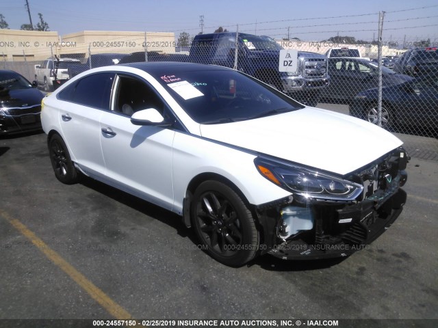 5NPE34AB2JH697700 - 2018 HYUNDAI SONATA SPORT/LIMITED WHITE photo 1