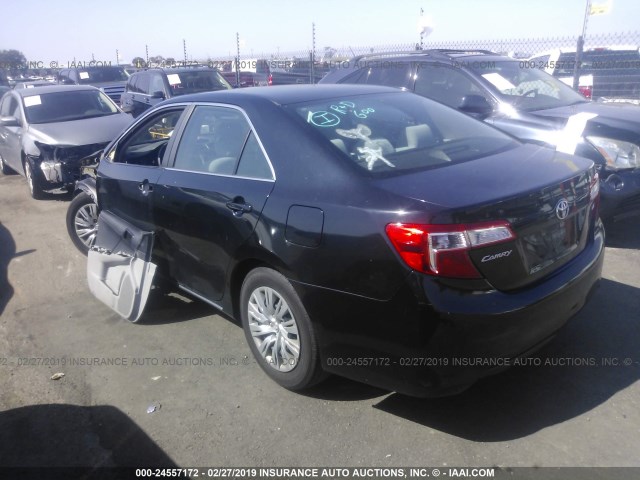 4T1BF1FK4EU405148 - 2014 TOYOTA CAMRY L/SE/LE/XLE 黑色 照片 3