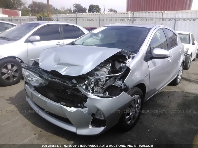 JTDKDTB3XE1568554 - 2014 TOYOTA PRIUS C SILVER photo 2