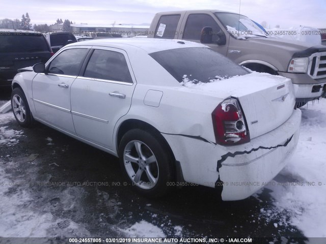 2C3CK5CV7AH292811 - 2010 CHRYSLER 300 TOURING WHITE photo 3