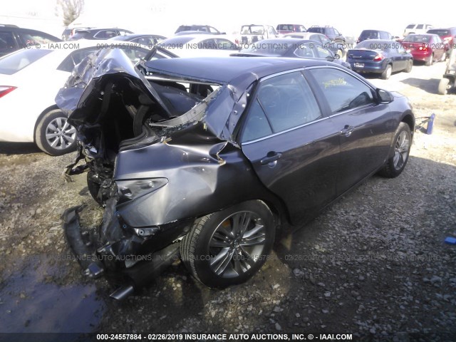 4T1BF1FK9FU481708 - 2015 TOYOTA CAMRY LE/XLE/SE/XSE GRAY photo 4