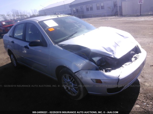 1FAFP34N87W136516 - 2007 FORD FOCUS ZX4/S/SE/SES SILVER photo 1