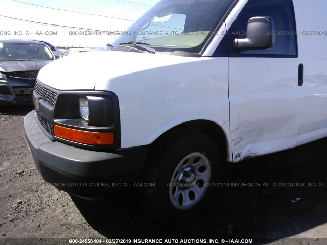 1GCSGAFX4C1119232 - 2012 CHEVROLET EXPRESS G1500  WHITE photo 6