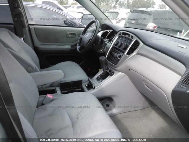 JTEDP21A940010673 - 2004 TOYOTA HIGHLANDER LIMITED SILVER photo 5