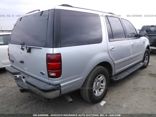 1FMRU15L22LA88891 - 2002 FORD EXPEDITION XLT SILVER photo 4