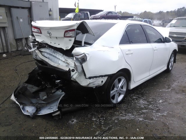 4T1BF1FK0EU737653 - 2014 TOYOTA CAMRY L/SE/LE/XLE 白色 照片 4