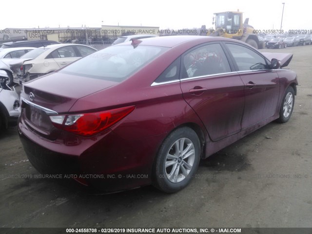 5NPEB4AC5EH812615 - 2014 HYUNDAI SONATA GLS RED photo 4