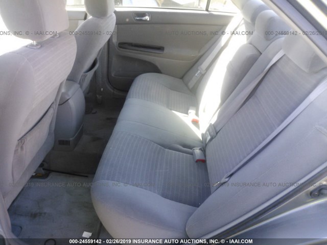 4T1BF30K65U609521 - 2005 TOYOTA CAMRY LE/XLE/SE GRAY photo 8