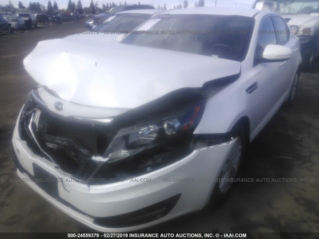 KNAGM4A7XD5377799 - 2013 KIA OPTIMA LX 白色 照片 2