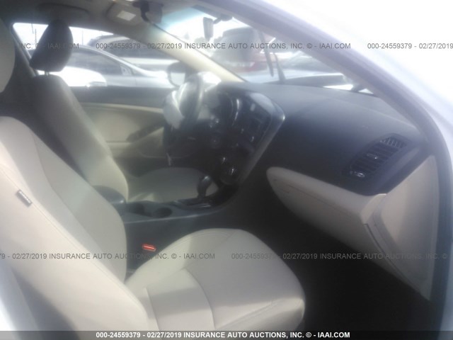 KNAGM4A7XD5377799 - 2013 KIA OPTIMA LX 白色 照片 5