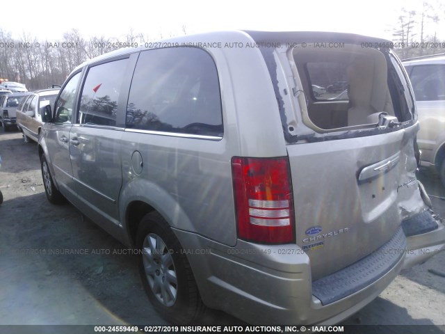 2A8HR44E19R520645 - 2009 CHRYSLER TOWN & COUNTRY LX GOLD photo 3