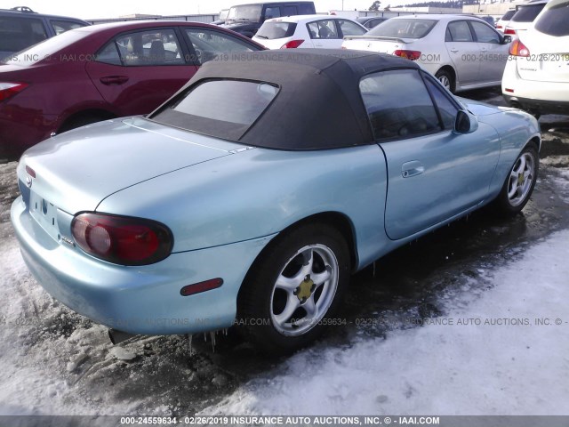 JM1NB353520221942 - 2002 MAZDA MX-5 MIATA LS BLUE photo 4