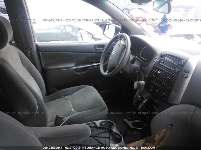 5TDZK23C37S014825 - 2007 TOYOTA SIENNA CE/LE RED photo 5