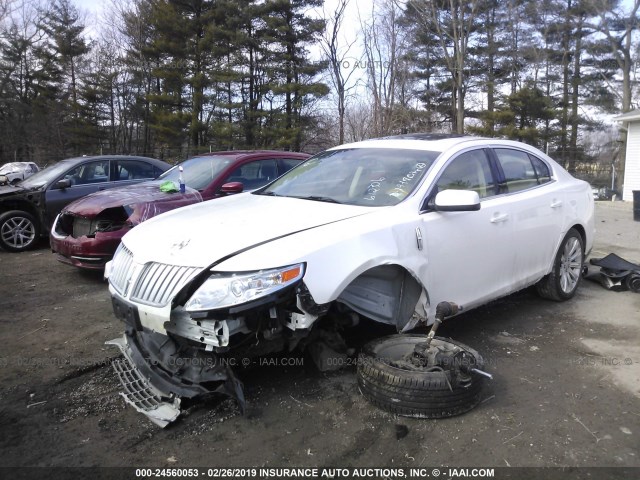 1LNHL9DR7BG612306 - 2011 LINCOLN MKS WHITE photo 2