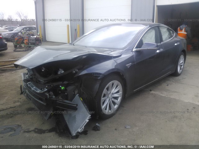 5YJSA1E20GF153690 - 2016 TESLA MODEL S GRAY photo 2