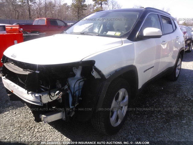 3C4NJDBBXJT162490 - 2018 JEEP COMPASS LATITUDE WHITE photo 2