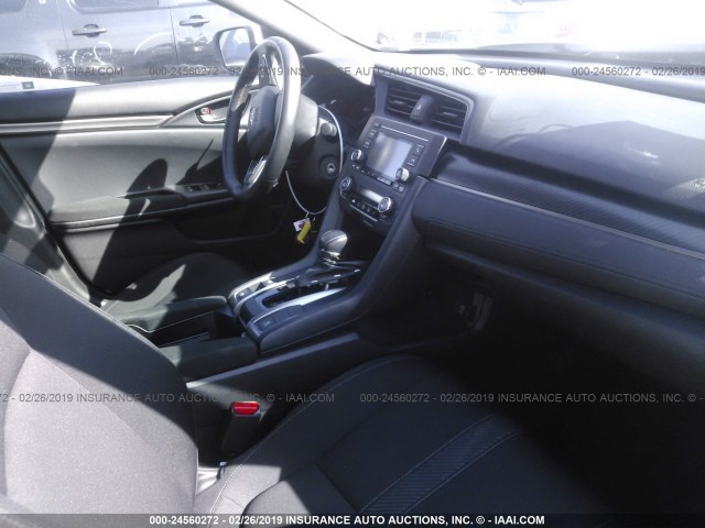 SHHFK7H44HU410820 - 2017 HONDA CIVIC SPORT Weiß Foto 5