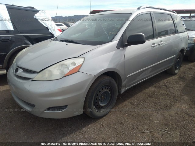 5TDZK23C89S226980 - 2009 TOYOTA SIENNA CE/LE SILVER photo 2