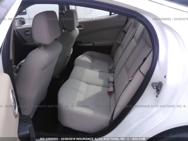 2G2WP552671148900 - 2007 PONTIAC GRAND PRIX WHITE photo 8